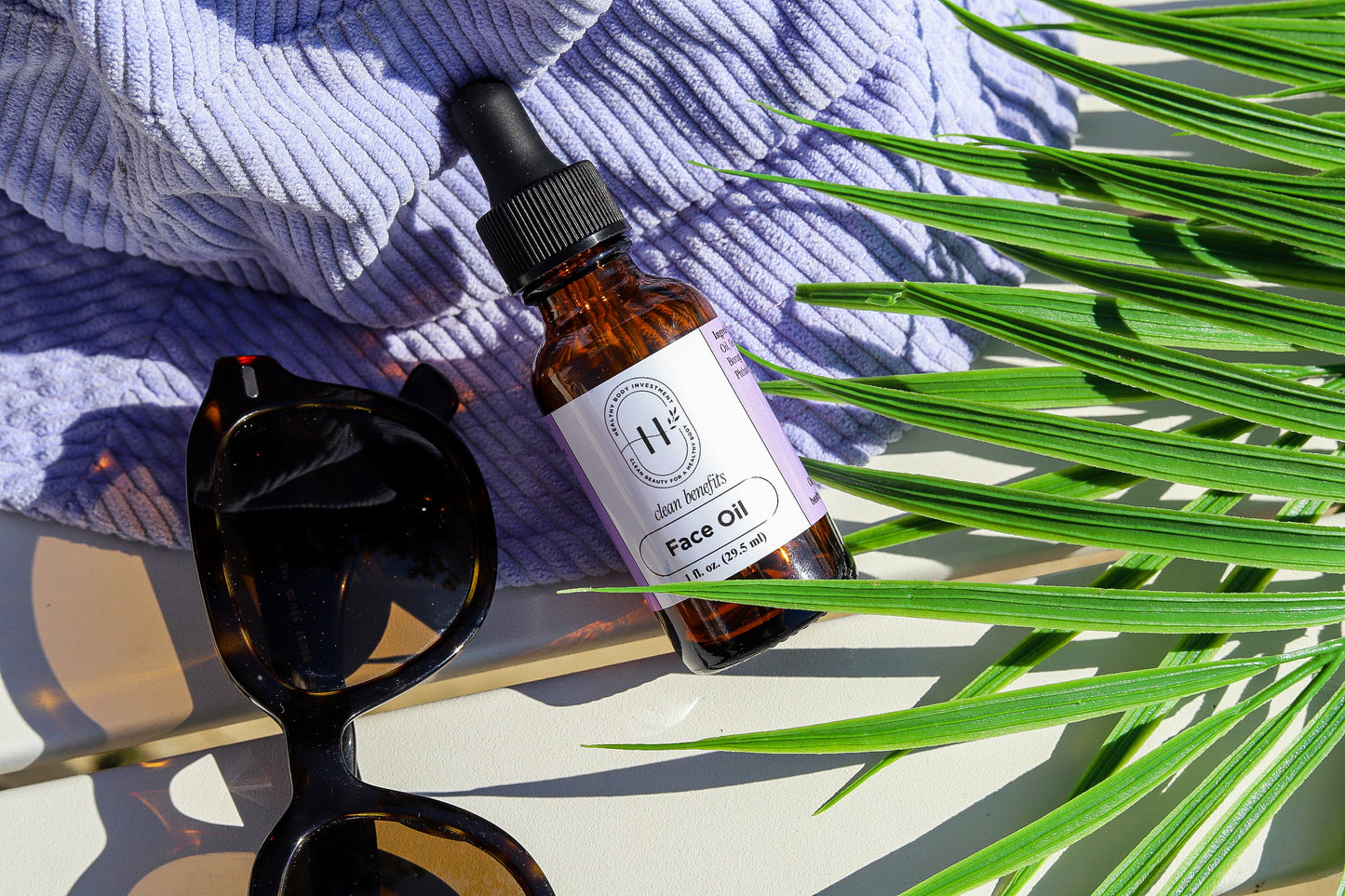 Nourishing face oil for deep hydration and radiant skin