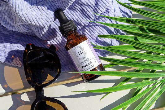 Nourishing face oil for deep hydration and radiant skin